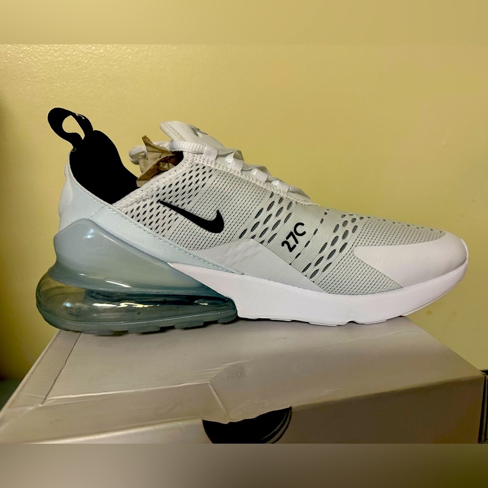 New in box! Nike Air Max 270 size 10.5.